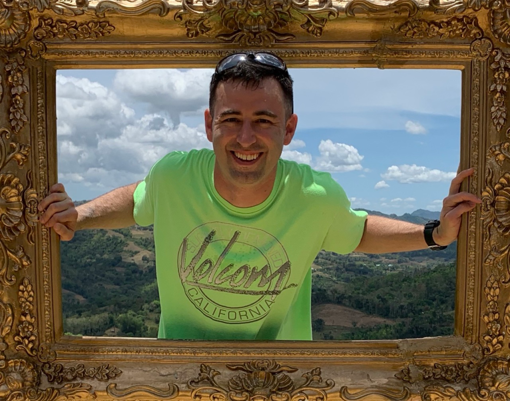 Eric Claggett visiting Cebu City Philippines in 2019 for my first international trip.